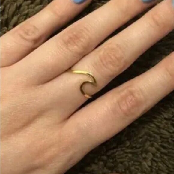 Gold Ring WATERPROOF Dainty Ocean Wave Gold Ring Surfer Girl Ring Non-tarnish - Picture 7 of 11